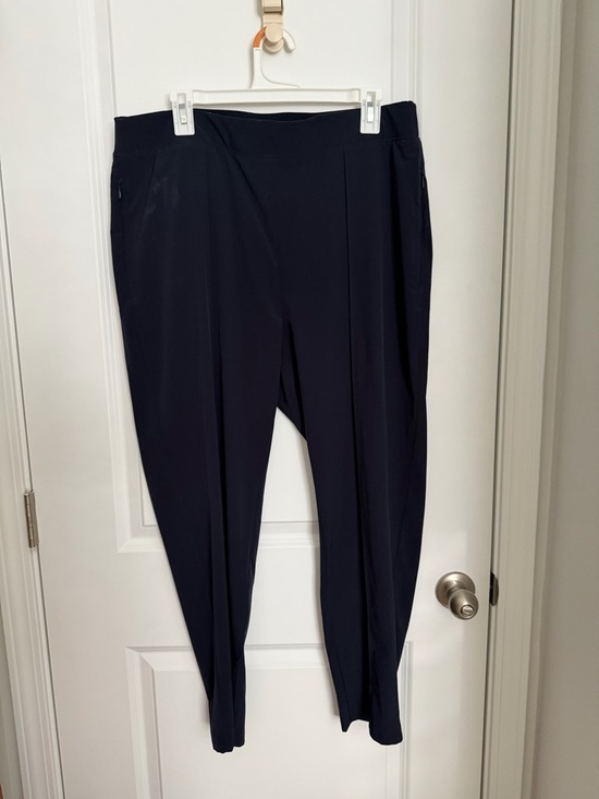 Chico's Pants - Chico's Dark Navy Slim Tapered Pants
